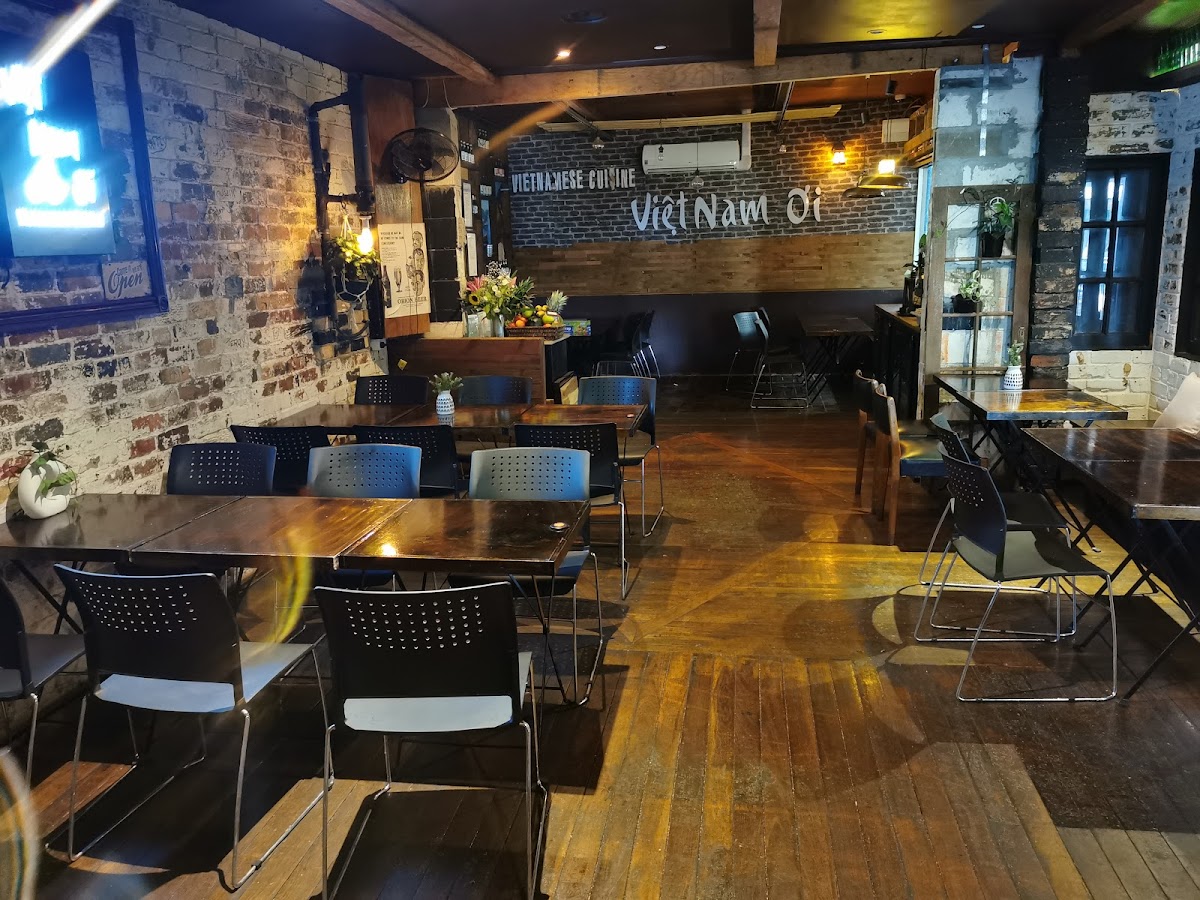 Vietnam Oi (Vietnamese Restaurant Surfers Paradise)